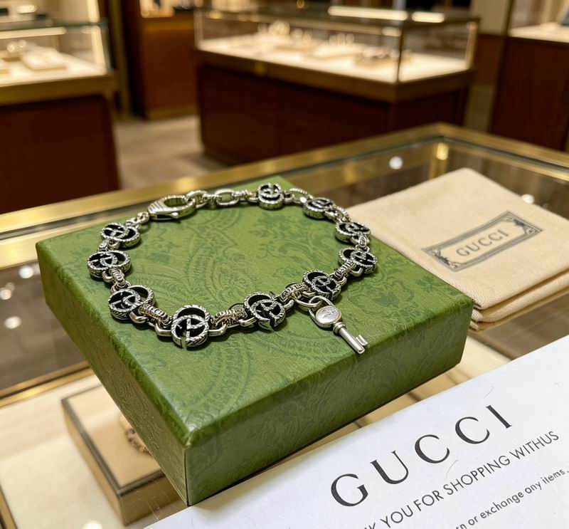 Gucci Bracelet 08yxs70